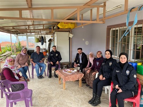 Şehit ve Gazi ailelerine bayram ziyareti 